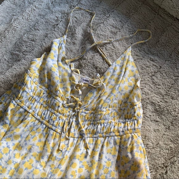 GARAGE Floral Romper - Picture 3 of 3